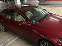 Usado Lexus IS300h Luxury Line 223 CV (164 kW) 2017 Granate Berlina