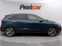 Begagnad Kia Niro 141 HK (103 kW) 2018 Blå SUV