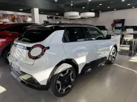Usado Nissan Micra Tekna 110 kW (150 CV) 2025 Blanco Berlina