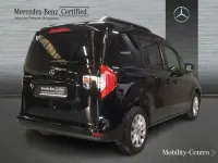 Usado Mercedes EQT200 2025 Negro Monovolumen