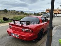 Usado Chevrolet Camaro 193 CV (141 kW) 2000 Rojo Coupe