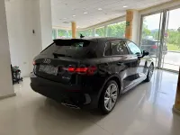 Begagnad Audi A3 S-Line 150 HK (110 kW) 2021 Svart Sedan