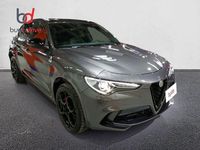 Usado Alfa Romeo Stelvio Quadrifoglio 510 CV (375 kW) 2022 Gris / plata SUV