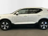 Usado Volvo XC40 Core 163 CV (119 kW) 2025 Blanco SUV