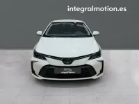 Usado Toyota Corolla Active 125 CV (91 kW) 2023 Blanco Berlina