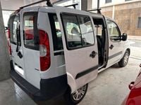 Usado Fiat Doblò Active 75 CV (55 kW) 2010 Blanco Monovolumen