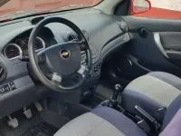 Usado Chevrolet Aveo LS 84 CV (61 kW) 2009 Rojo Utilitario