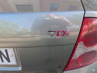 Usado VW Passat Trendline 130 CV (95 kW) 2002 Verde Berlina