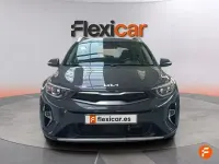 Usado Kia Stonic 120 CV (88 kW) 2021 Azul SUV