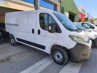 Usado Citroën Jumper 120 CV (88 kW) 2024 Blanco Monovolumen