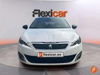 Usado Peugeot 308 GT-line 131 CV (96 kW) 2015 Blanco Utilitario