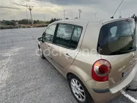 Usado Renault Modus Dynamique 80 CV (58 kW) 2004 Beige Monovolumen
