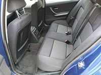 Usado BMW 318 143 CV (105 kW) 2007 Azul Berlina