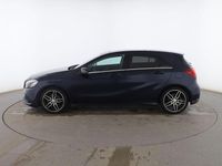 Usado Mercedes A200 AMG line 135 CV (99 kW) 2016 Azul Utilitario