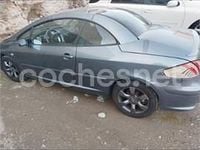 Usado Peugeot 307 CC 110 CV (80 kW) 2007 Gris / plata Descapotable