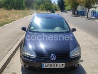 Usado VW Golf V Sportline 105 CV (77 kW) 2007 Negro Berlina