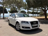 Käytetty Audi A3 Attraction 105 HP (77 kW) 2012 Valkoinen Viistoperä
