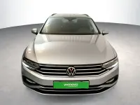 Usado VW Passat Executive 122 CV (89 kW) 2022 Plateado Familiar