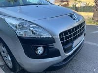Usado Peugeot 3008 120 CV (88 kW) 2010 Gris / plata Familiar