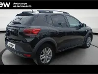 Usado Dacia Sandero Essentiel 100 CV (73 kW) 2023 Negro Berlina