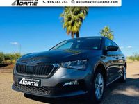 Usado Skoda Scala Ambition 110 CV (80 kW) 2023 Gris Utilitario