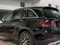 Usado Mercedes GLC300e 320 CV (235 kW) 2022 Negro SUV