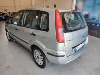 Usado Ford Fusion 100 CV (73 kW) 2002 Azul Utilitario