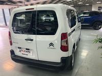 Usado Citroën Berlingo Live 102 CV (75 kW) 2019 Blanco Monovolumen