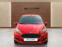 Usado Ford Fiesta Trend 101 CV (74 kW) 2014 Rojo Utilitario