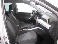Usado Seat Arona Style 115 CV (84 kW) 2025 Blanco SUV