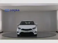 Usado Kia Ceed 120 CV (88 kW) 2022 Blanco Utilitario