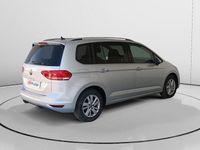 Usado VW Touran Advance 150 CV (110 kW) 2023 Gris Monovolumen