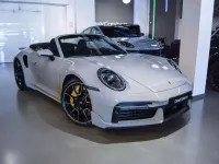 Usado Porsche 992 650 CV (478 kW) 2024 Gris Descapotable