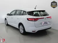 Usado Renault Mégane GrandTour Business 115 CV (84 kW) 2022 Blanco Familiar