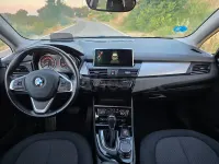 Usado BMW 225 Active Tourer iPerformance 224 CV (164 kW) 2017 Gris / plata Monovolumen