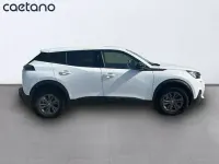Usado Peugeot 2008 Active 110 CV (80 kW) 2022 SUV