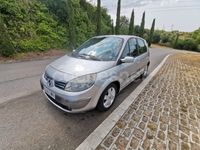 Usado Renault Scénic II Dynamique 105 CV (77 kW) 2006 Gris / plata Monovolumen