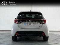 Usado Toyota Yaris Hybrid Edition 116 CV (85 kW) 2022 Gris / plata Berlina