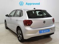 Usado VW Polo Advance 95 CV (69 kW) 2021 Plateado Utilitario