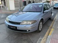 Usado Renault Laguna GrandTour Privilege 120 CV (88 kW) 2002 Azul Familiar
