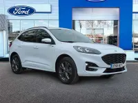 Usado Ford Kuga ST-Line X 226 CV (166 kW) 2022 Blanco SUV
