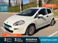 Usado Fiat Punto Young 69 CV (50 kW) 2015 Blanco Utilitario