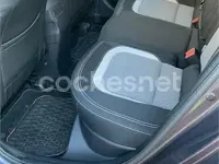 Usado Kia Ceed 100 CV (73 kW) 2015 Gris / plata Utilitario