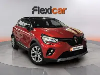 Usado Renault Captur Zen 140 CV (102 kW) 2021 Rojo SUV