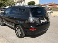 Usado Mitsubishi Outlander 140 CV (102 kW) 2007 Negro SUV