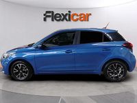 Usado Hyundai i20 75 CV (55 kW) 2019 Azul Utilitario