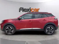 Usado Peugeot 2008 Allure 131 CV (96 kW) 2023 Rojo SUV