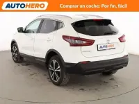 Usado Nissan Qashqai N-Connecta 116 CV (85 kW) 2021 Blanco SUV