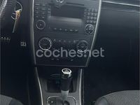 Usado Mercedes B200 193 CV (141 kW) 2007 Negro Monovolumen