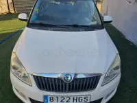 Usado Skoda Fabia Ambition 60 CV (44 kW) 2011 Blanco Berlina